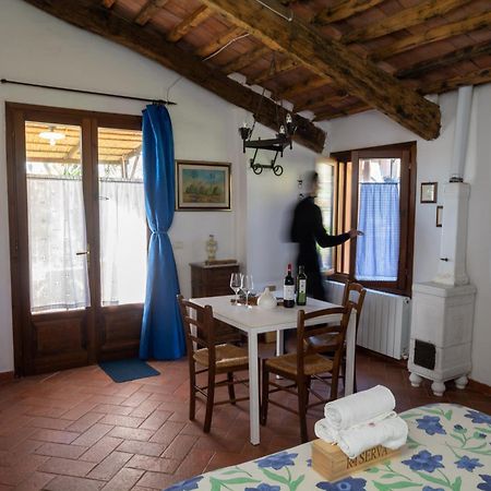 Agriturismo Colle Vento Suvereto Zimmer foto